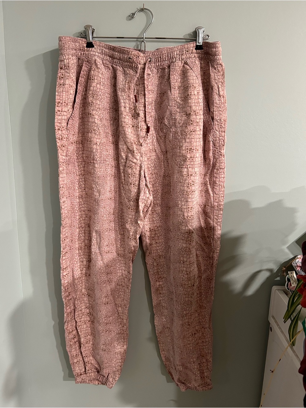Anthropologie Light Pink Orana Lyocell Joggers